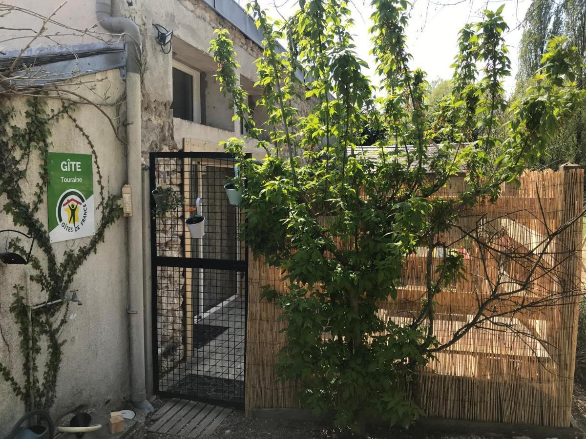 La Marelle Bed & Breakfast Avrille-les-Ponceaux Exterior photo
